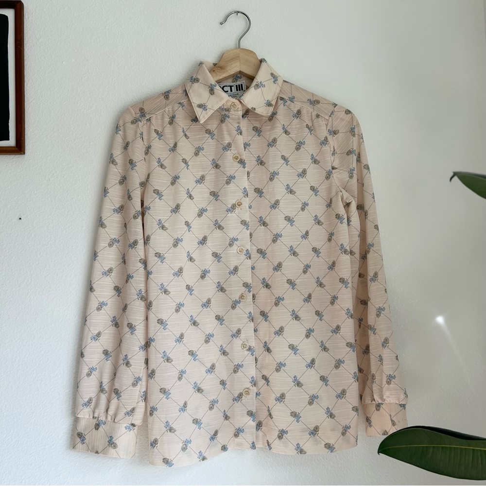 Vintage floral prairie blouse